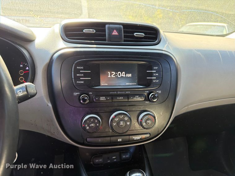 image for item FP3525 2016 KIA Soul SUV