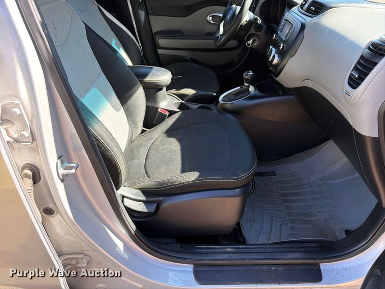 image for item FP3525 2016 KIA Soul SUV