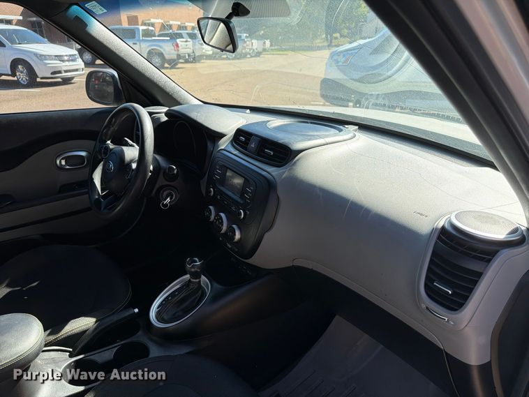 image for item FP3525 2016 KIA Soul SUV
