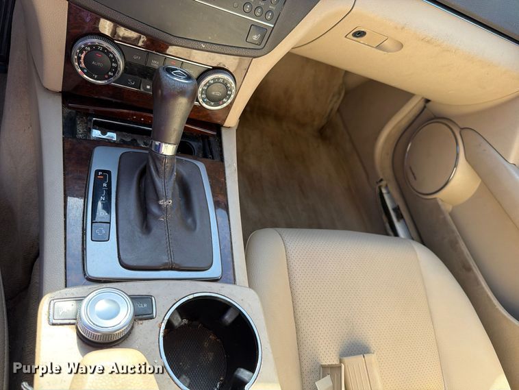 image for item FP3526 2009 Mercedes-Benz C-Class C300 