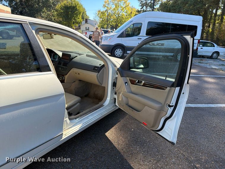 image for item FP3526 2009 Mercedes-Benz C-Class C300 