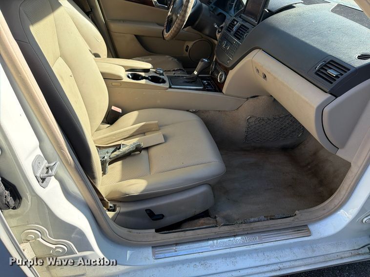 image for item FP3526 2009 Mercedes-Benz C-Class C300 