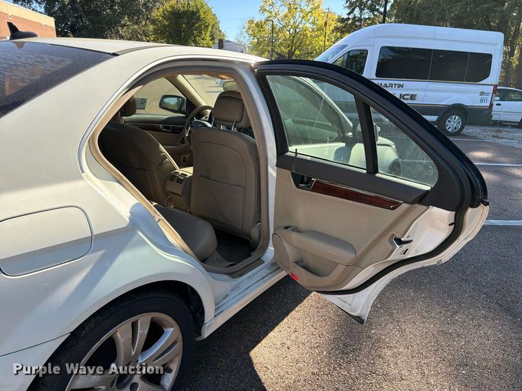 image for item FP3526 2009 Mercedes-Benz C-Class C300 