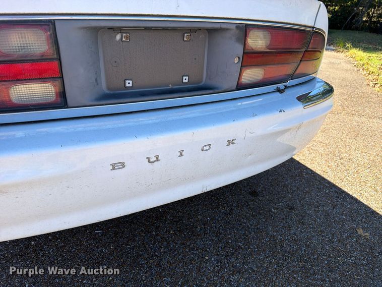 image for item FP3527 1999 Buick Park Avenue 