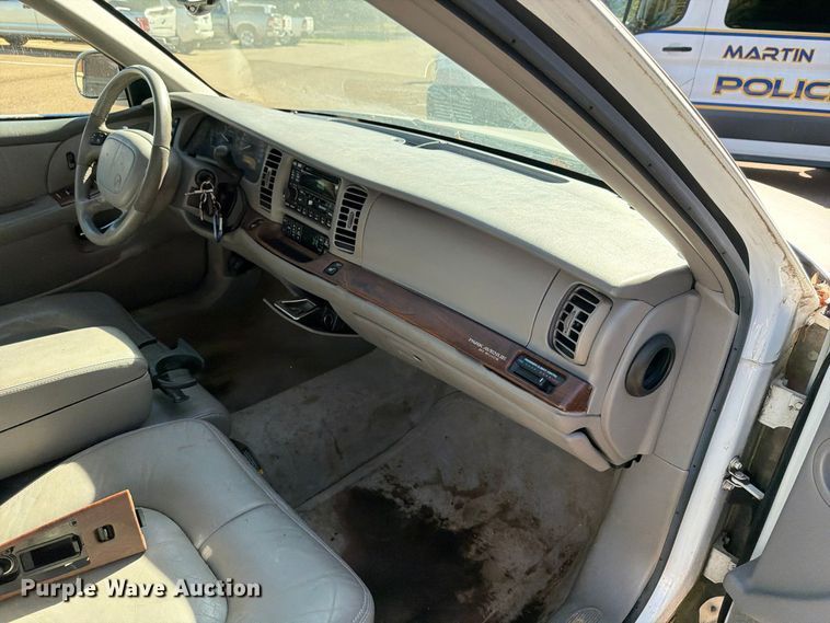 image for item FP3527 1999 Buick Park Avenue 