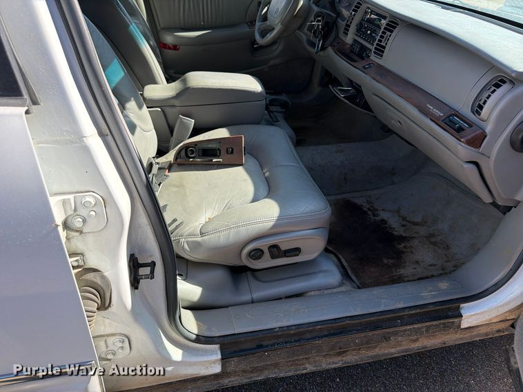 image for item FP3527 1999 Buick Park Avenue 
