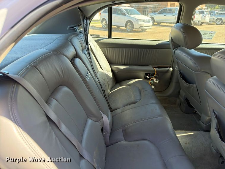 image for item FP3527 1999 Buick Park Avenue 