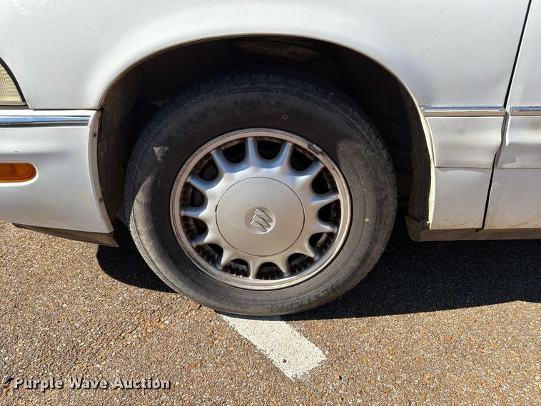 image for item FP3527 1999 Buick Park Avenue 