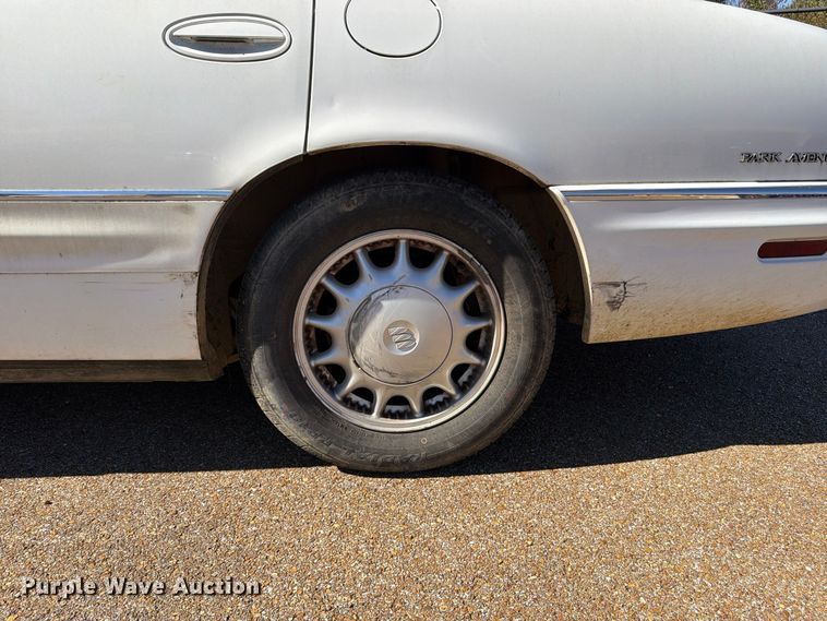 image for item FP3527 1999 Buick Park Avenue 