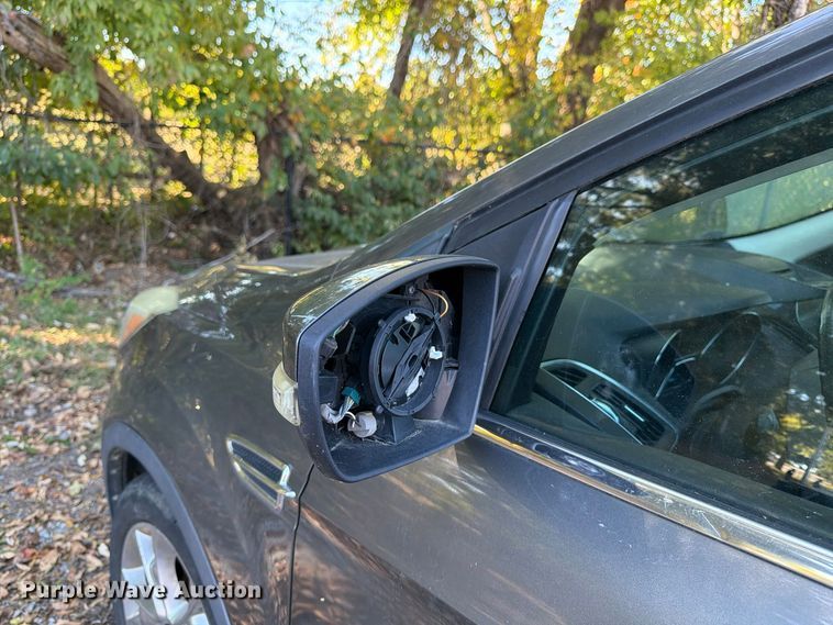 image for item FP3528 2013 Ford Escape SUV