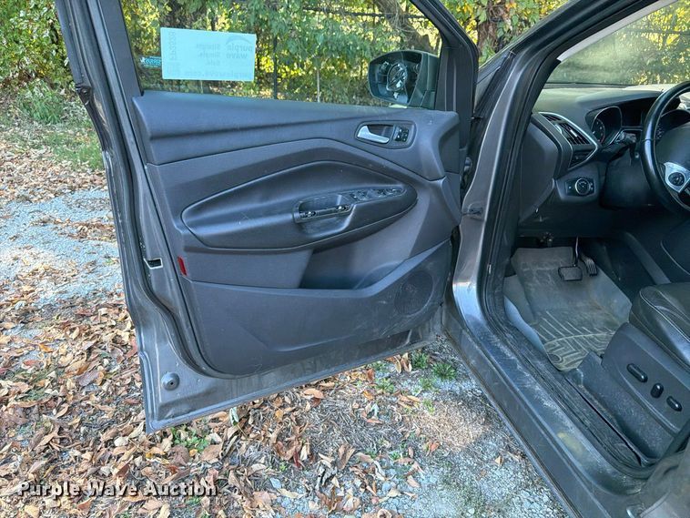 image for item FP3528 2013 Ford Escape SUV