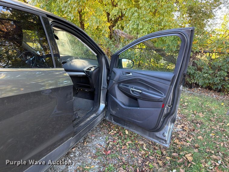 image for item FP3528 2013 Ford Escape SUV