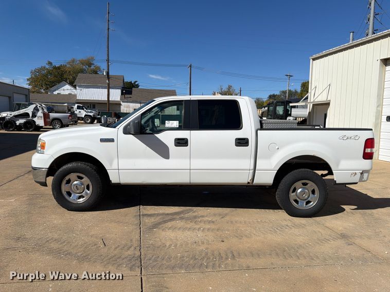 image for item FP3532 2005 Ford F150 XLT Crew Cab pickup truck