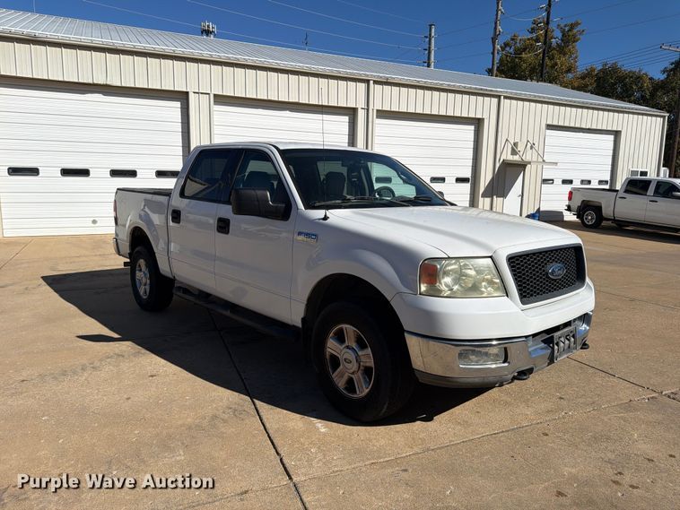 image for item FP3534 2004 Ford F150 XLT Crew Cab pickup truck
