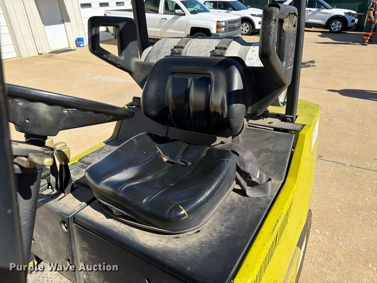 image for item FP3535 Clark GPX20 forklift