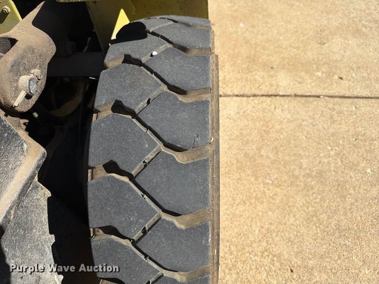 image for item FP3535 Clark GPX20 forklift