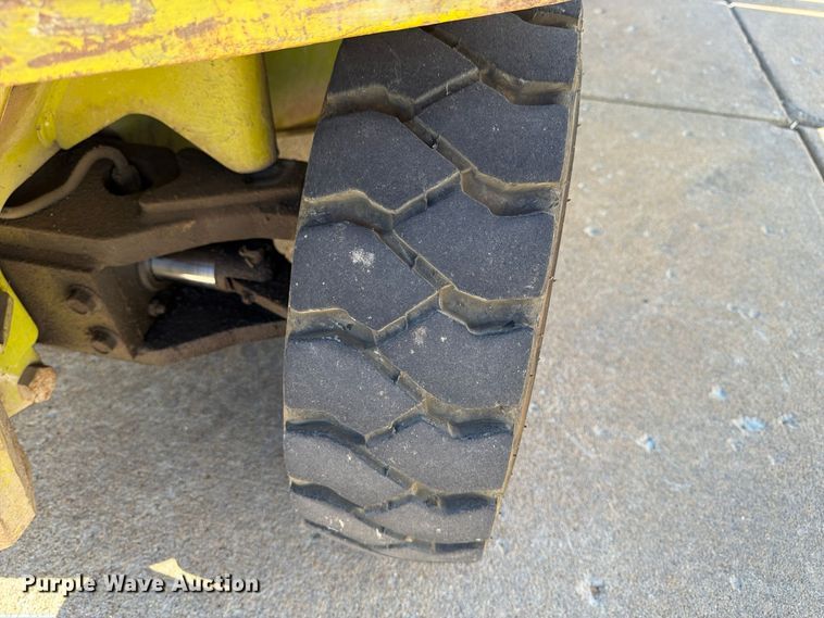 image for item FP3535 Clark GPX20 forklift