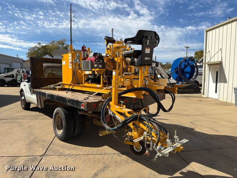 image for item FP3537 Kelly-Creswell 2000L paint striping machine