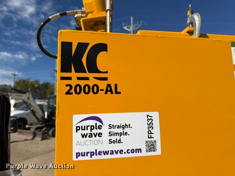 image for item FP3537 Kelly-Creswell 2000L paint striping machine