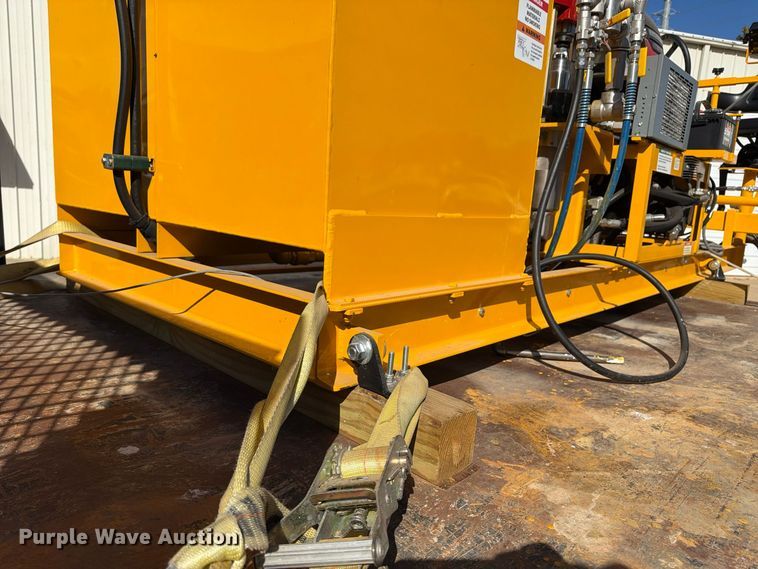 image for item FP3537 Kelly-Creswell 2000L paint striping machine