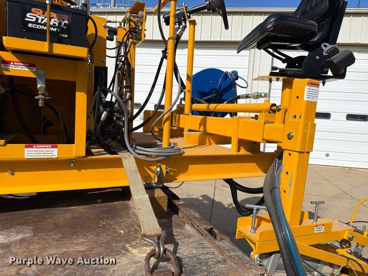 image for item FP3537 Kelly-Creswell 2000L paint striping machine