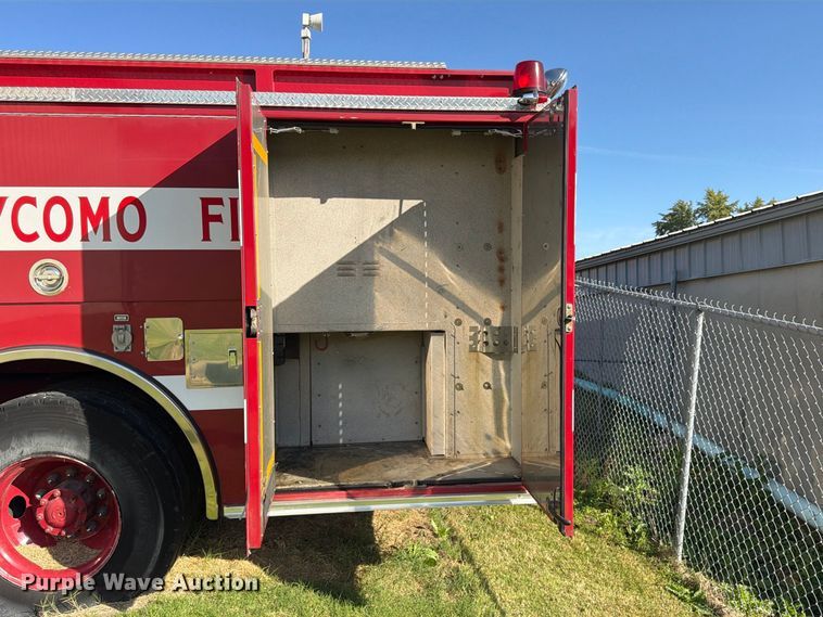 image for item FP4076 1995 Pierce  pumper fire truck