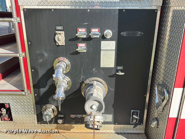 image for item FP4076 1995 Pierce  pumper fire truck