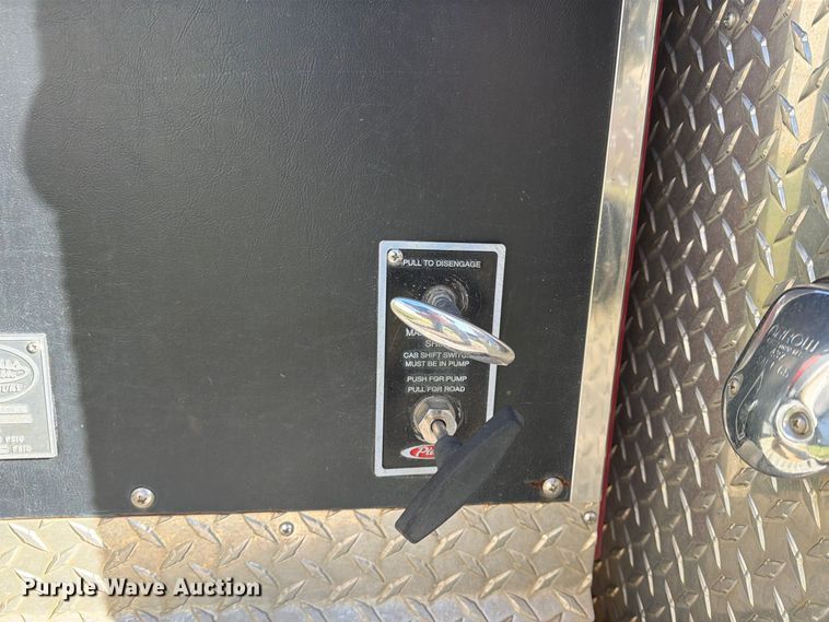 image for item FP4076 1995 Pierce  pumper fire truck