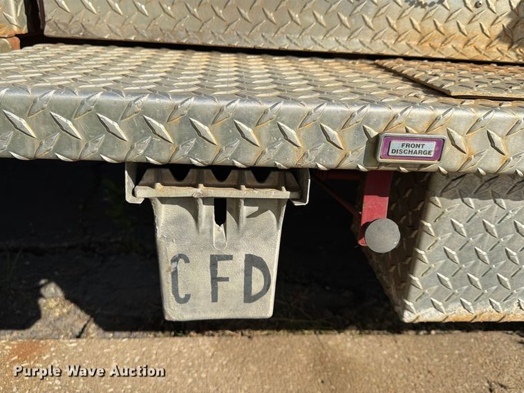 image for item FP4076 1995 Pierce  pumper fire truck