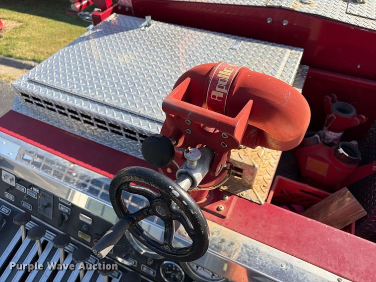image for item FP4076 1995 Pierce  pumper fire truck