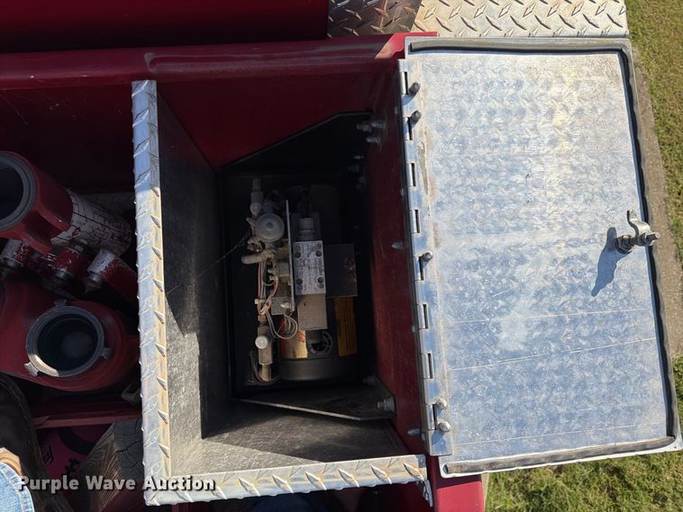 image for item FP4076 1995 Pierce  pumper fire truck