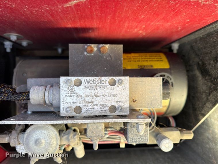 image for item FP4076 1995 Pierce  pumper fire truck