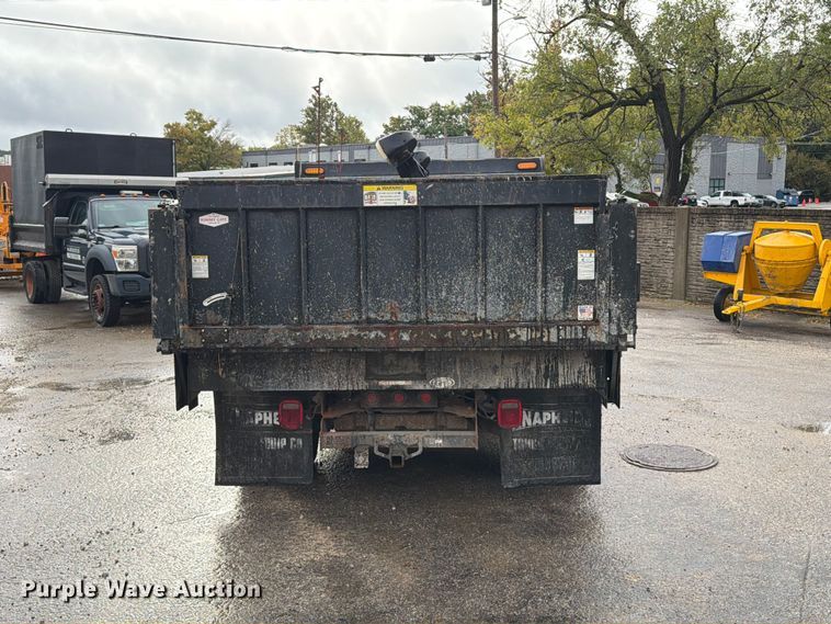 image for item FT6479 2007 Ford F450 Super Duty XL dump truck