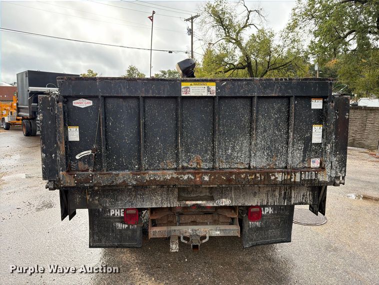 image for item FT6479 2007 Ford F450 Super Duty XL dump truck