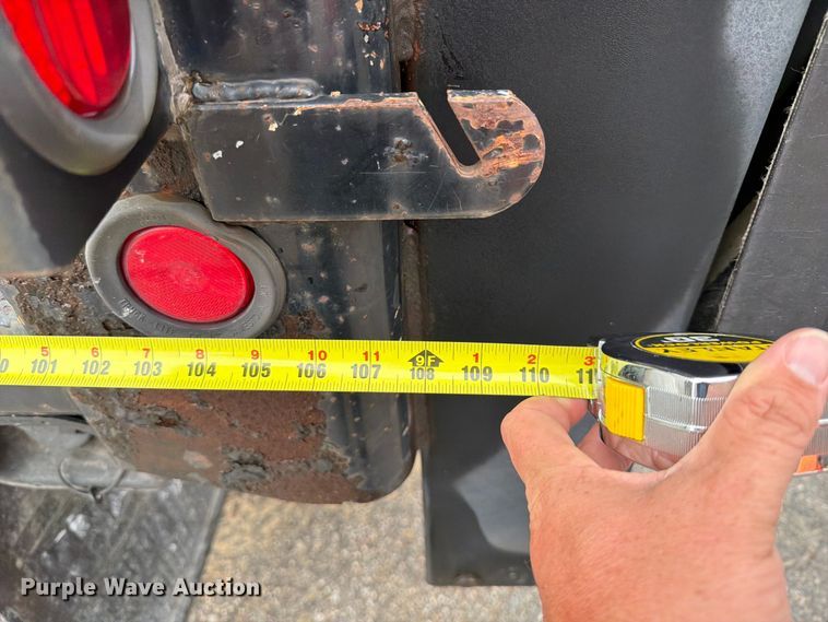 image for item FT6479 2007 Ford F450 Super Duty XL dump truck