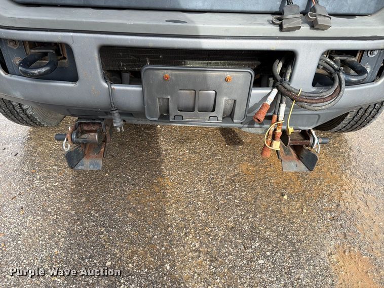 image for item FT6479 2007 Ford F450 Super Duty XL dump truck