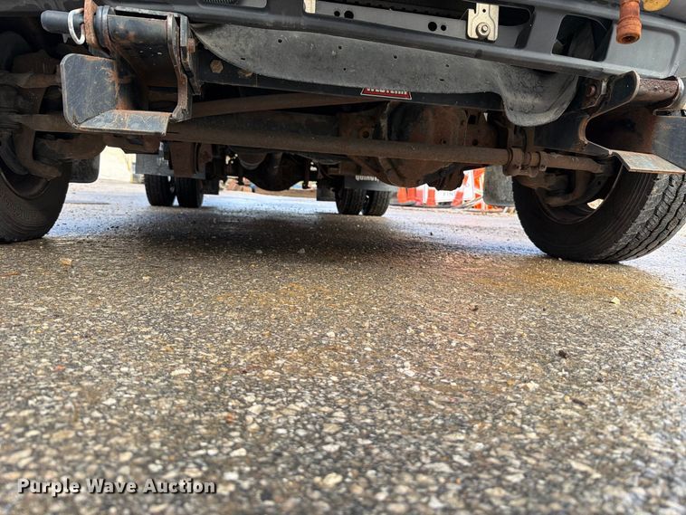 image for item FT6479 2007 Ford F450 Super Duty XL dump truck