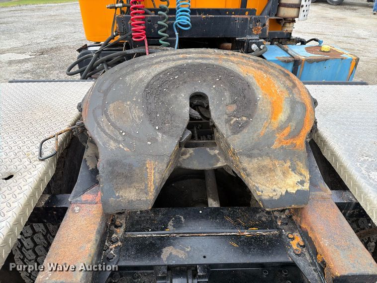 image for item FT6484 1989 International F-2575 semi truck