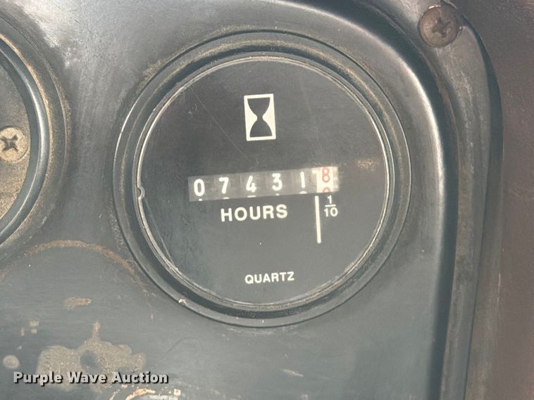 image for item FT6484 1989 International F-2575 semi truck