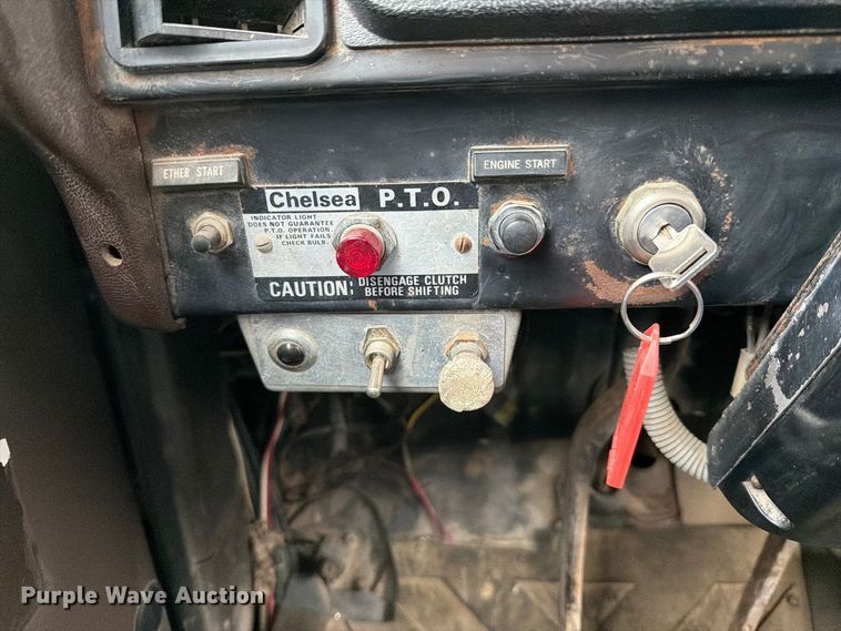 image for item FT6484 1989 International F-2575 semi truck