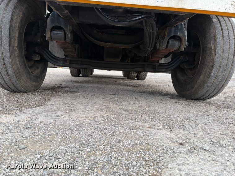 image for item FT6484 1989 International F-2575 semi truck