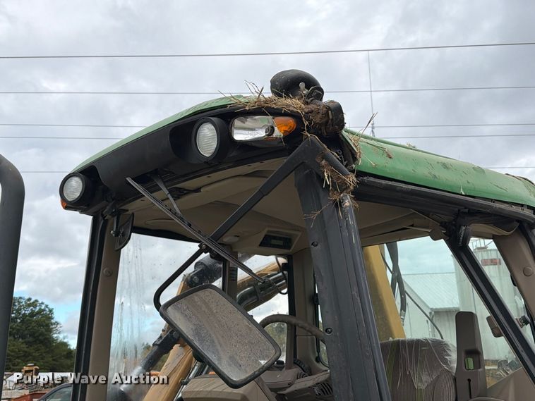 image for item FT6485 2010 John Deere 7230 MFWD tractor