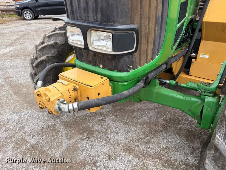 image for item FT6485 2010 John Deere 7230 MFWD tractor
