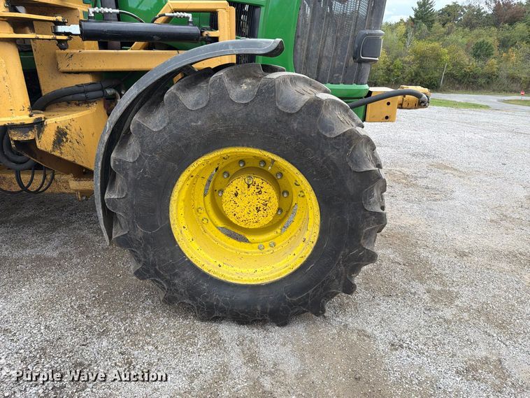 image for item FT6485 2010 John Deere 7230 MFWD tractor