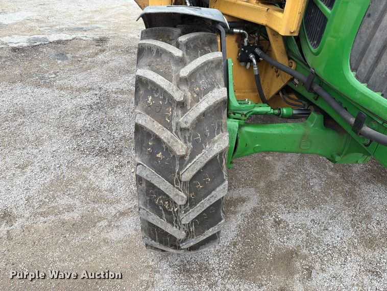 image for item FT6485 2010 John Deere 7230 MFWD tractor