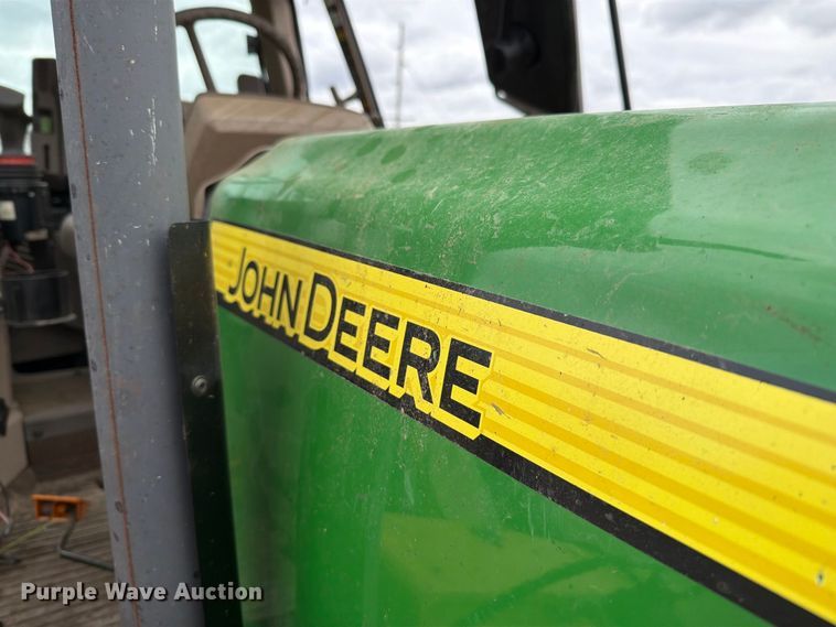 image for item FT6485 2010 John Deere 7230 MFWD tractor