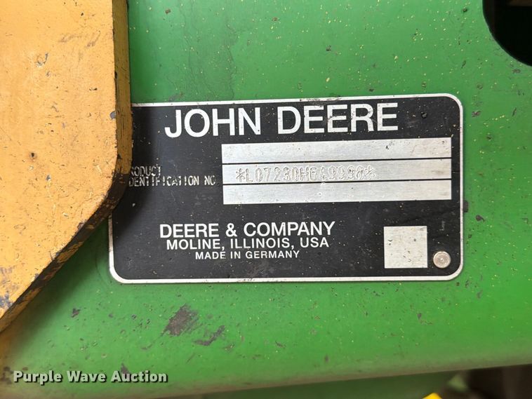 image for item FT6485 2010 John Deere 7230 MFWD tractor