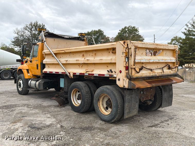 image for item FT6486 2011 International 7500 dump truck