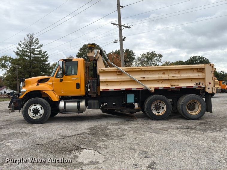 image for item FT6486 2011 International 7500 dump truck