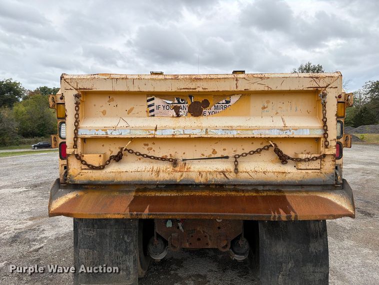 image for item FT6486 2011 International 7500 dump truck